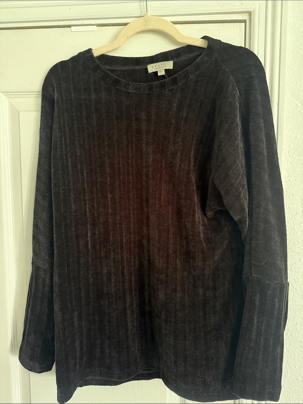 Sézane Black Ribbed Crewneck Sweater